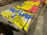 LOT OF LIFTING STRAPS