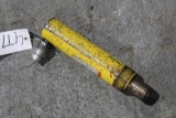 HYDRAULIC RAM