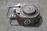 HEAVY DUTY HYDRAULIC RAM