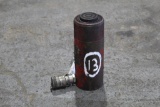 HYDRAULIC RAM