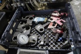 LOT OF BOX LINKS AND ACCESSORIES