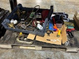 PALLET OF MISCELLANEOUS ITEMS