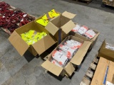LOT OF SAFETY VEST AND GLOVES
