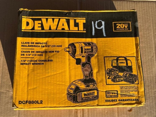 DEWALT 13MM CORDLESS IMPACT WRENCH