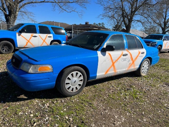 2011 FORD CROWN VICTORIA