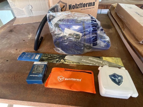 HOLZFFORMA G660 CHAINSAW APPEARS UNUSED