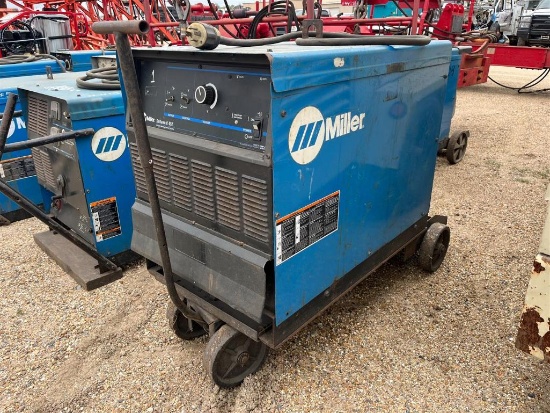 MILLER DELTAWELD 452