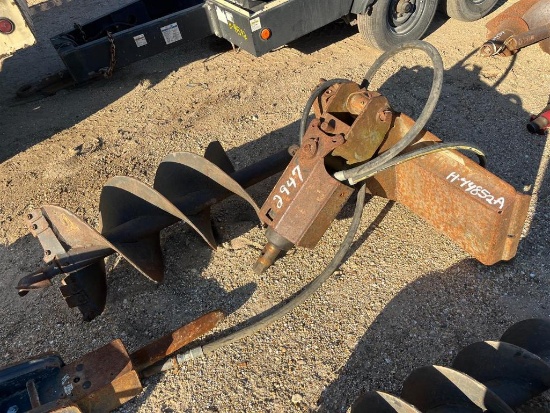 BOBCAT AUGER WITH (3) BITS