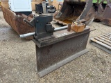 HYDRAULIC HAND PUMPS