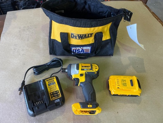 DEWALT DCF880 IMPACT WRENCH