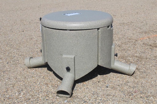 UNCLE DAN'S USA 350LB T-POST DEER FEEDER