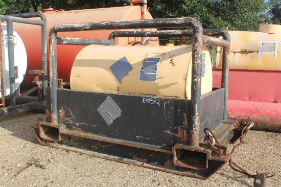 530 GALLON FUEL TANK