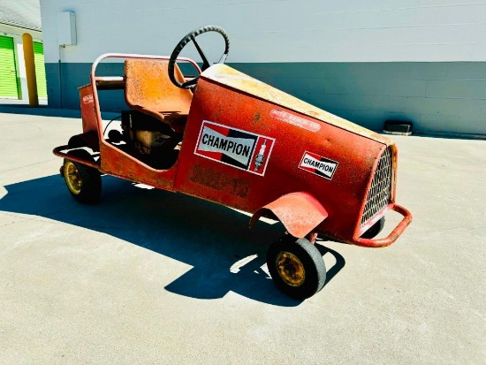 1950's VINTAGE GO-KART | Offered at No Reserve