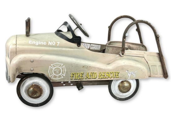 VINTAGE METAL PEDAL CAR FIRE & RESCUE ENGINE #7 CREAM COLOR (RARE)