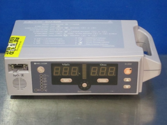 NELLCOR Oximax N-560  - Lot of 1 Oximeter - Pulse