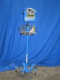CRITICON Dinamap Pro 2000 Monitor
