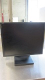 NEC MultiSync LCD / 14