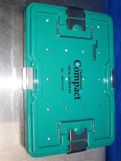 STRYKER/HOWMEDICA OSTEONICS Hoffman II Compact Distal Radius Kit