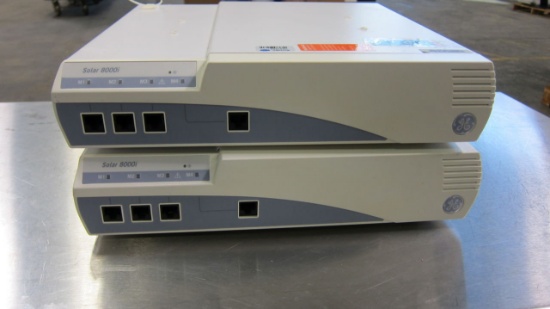 GE Solar 8000i Dual Video Patient  - Lot of 2 Monitor