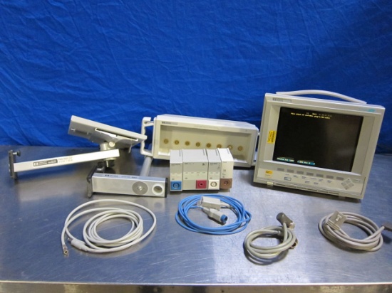 HEWLETT PACKARD Viridia 24C w/ Modules, Cords, and Accessories - Lot of 10 Monitor