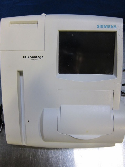 SIEMENS DCA Vantage Chemistry Analyzer