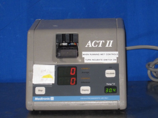 MEDTRONIC Act II Coagulation Analyzer