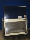 BECTON DICKINSON 60474 Fume/Bio Safety Hood