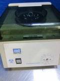 MARKETLAB VangGuard V6500 Centrifuge