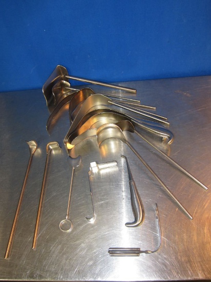 Surgical Retractors