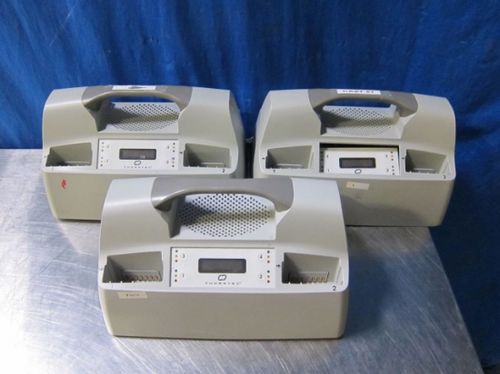 THORATEC Universal  - Lot of 3 Battery Charger