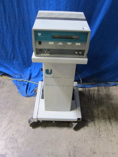 ULTRACISION INC G110 w/Foot Switch Electrosurgical Unit