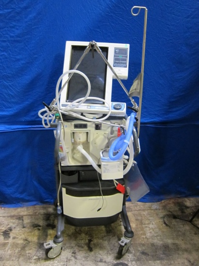 MALLINCKRODT / PURITAN BENNETT 840 Ventilator