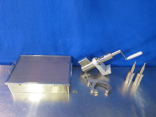 GSOURCE Various Bone Mill Tools In Tray- Lot of 8