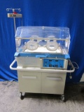 AIR-SHIELDS/VICKERS Isolette Infant Incubator