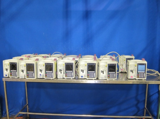 HOSPIRA Plum A+  - Lot of 20 Pump IV Infusion