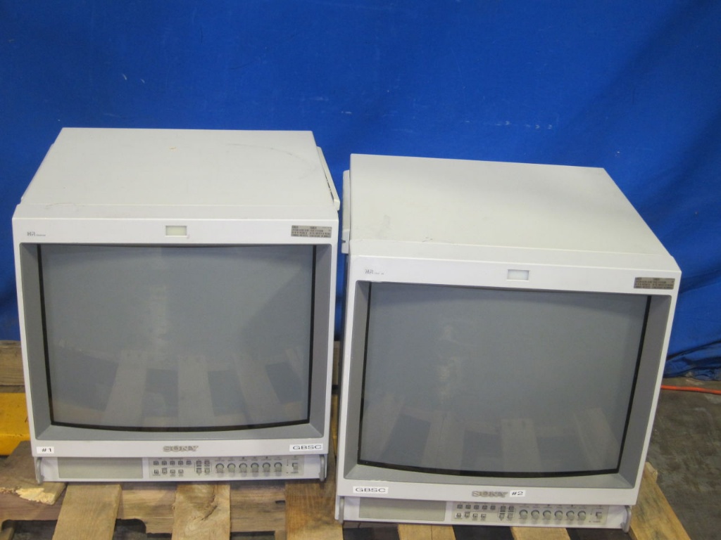 SONY Trinitron PVM-1953ST - Lot of 2 