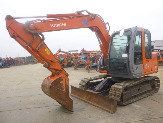 HITACHI ZX70 2001