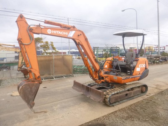 HITACHI EX30 636