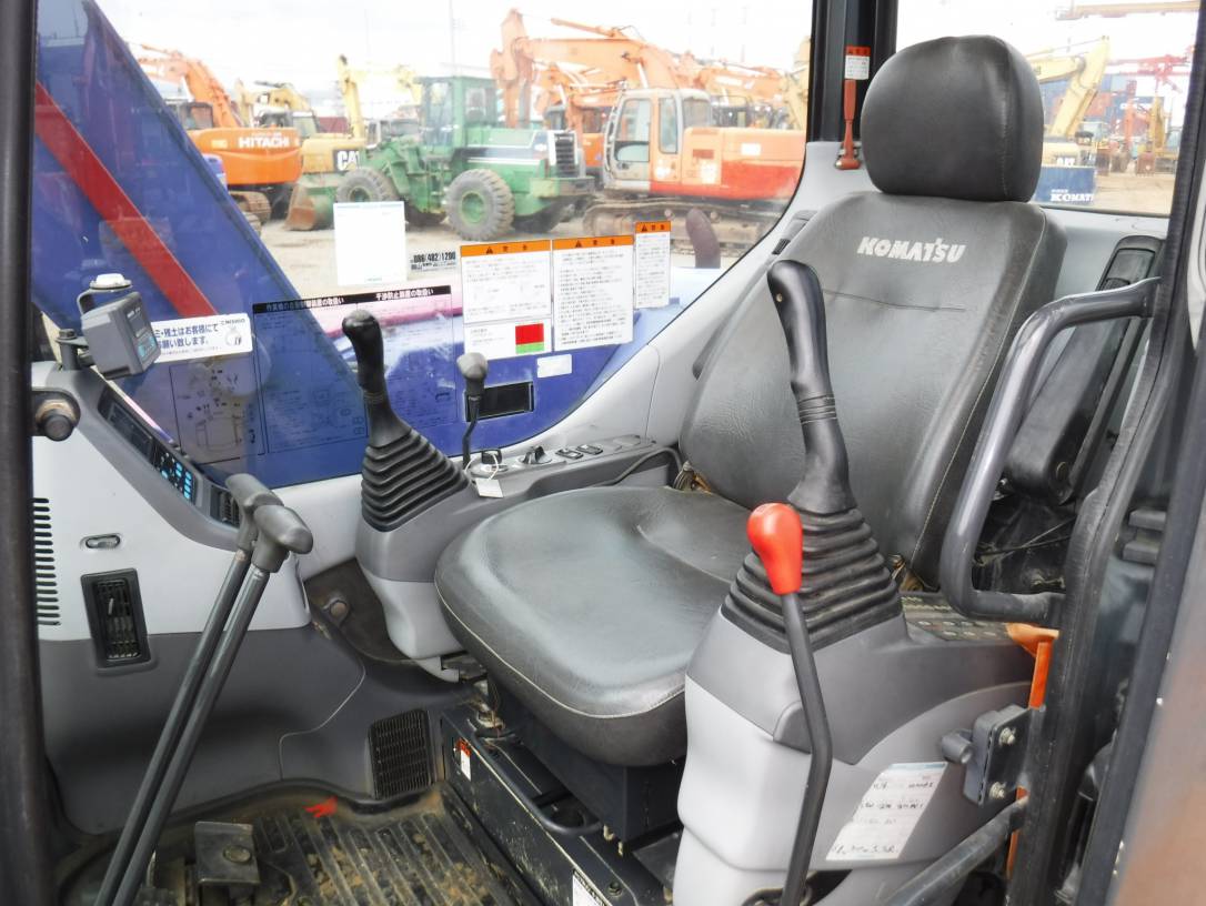 KOMATSU PC78UU-6E0 27181 | Proxibid
