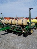 John Deere 7000 6RN Corn Planter. Markers. Liquid Fert.       / Onsite Lot#