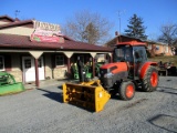 2007 Kubota L5740 Compact Tractor w/ Cab & Front Mount 66