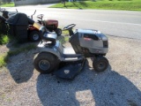 2012 Craftsman LT1500 Lawn Tractor. 17.5 hp. 42