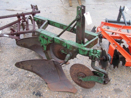 Oliver 2 Bottom 14" Plow. 3pt Hitch. Coulters. Nice Shape / Onsite Lot# 233