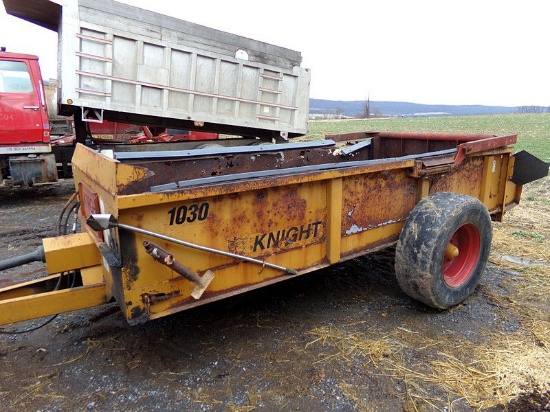 Knight 1030 manure spreader - used for sawdust