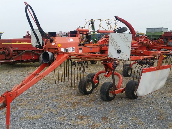 Kuhn GA6002 Twin Rotor Rake