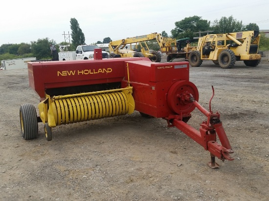 New Holland 311 Hayliner Small Square Baler