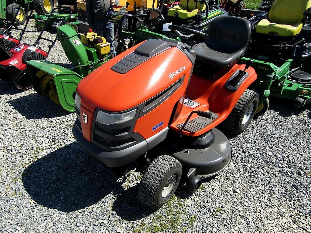 2010 Husqvarna YTH21K46 Lawn Tractor Proxibid