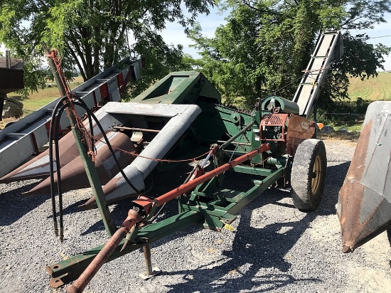 New Idea 325 Corn Picker