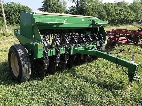 Great Plains Solid Stand 10 Grain Drill