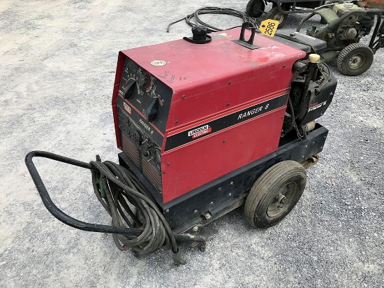 Lincoln Ranger 8 Welder